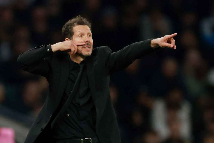 Simeone je tradičně velmi akční.