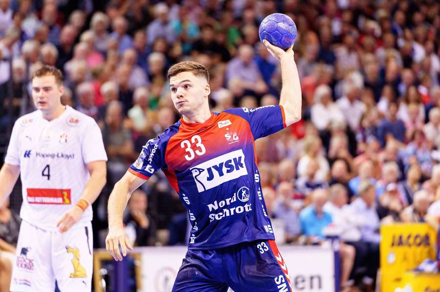 Kay Smits i aktion for Flensburg-Handewitt.