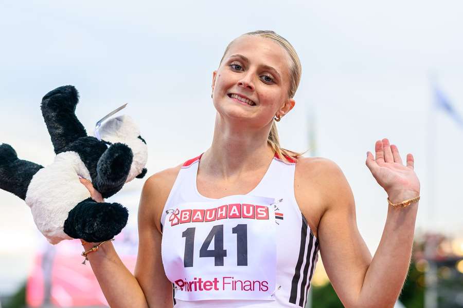 Nora Lindahl won gold in Sweden and Finland last weekend