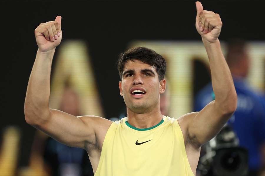 Carlos Alcaraz breezed into the second round of the Australian Open