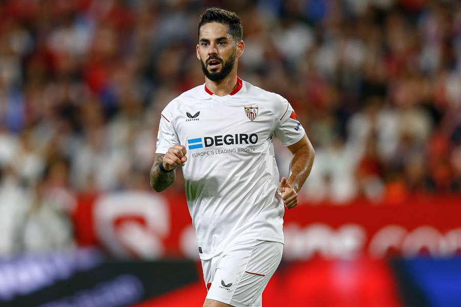 Isco sa po takmer roku vráti na futbalové trávniky. Opäť v španielskej La Lige.