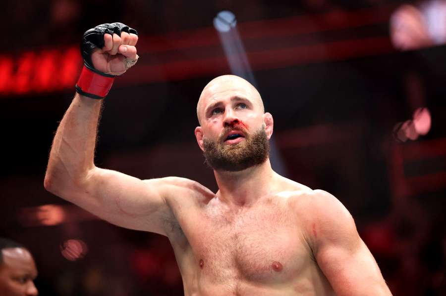 Jiří Procházka chce podruhé získat pás šampiona UFC.