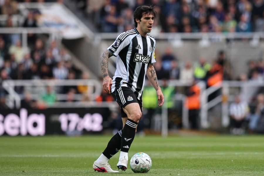 Tottenham prêt à faire des folies pour Tonali Tottenham prêt à faire des folies pour Tonali