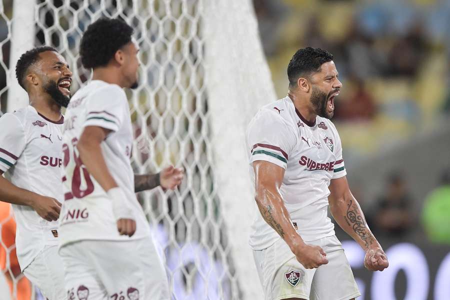 Hulk não desperdiçou penalidade Hulk não desperdiçou penalidade