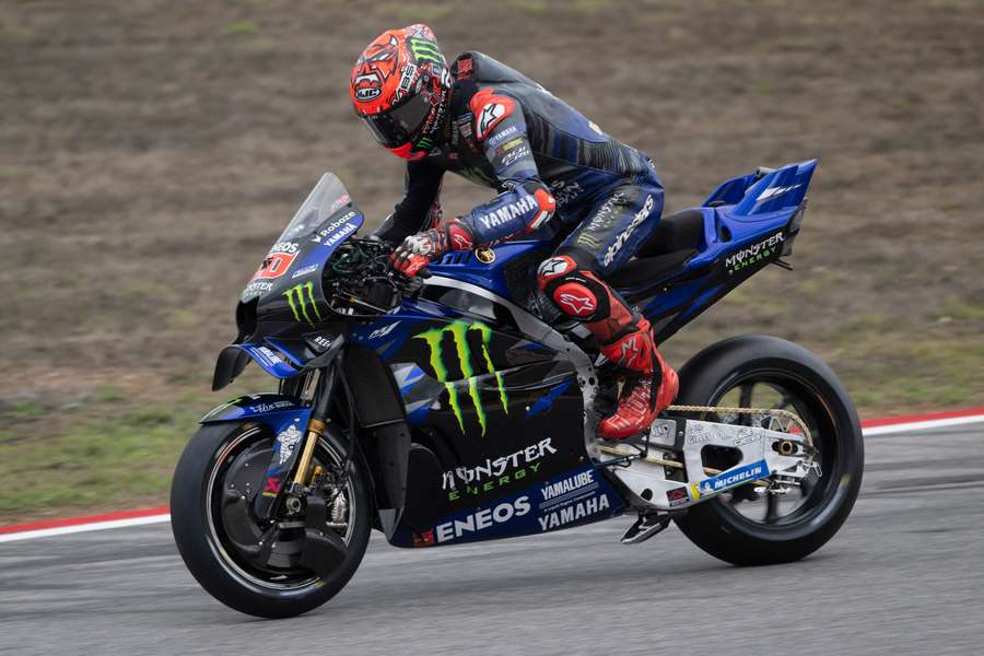 Fabio Quartararo ao comando da sua Yamaha Fabio Quartararo ao comando da sua Yamaha