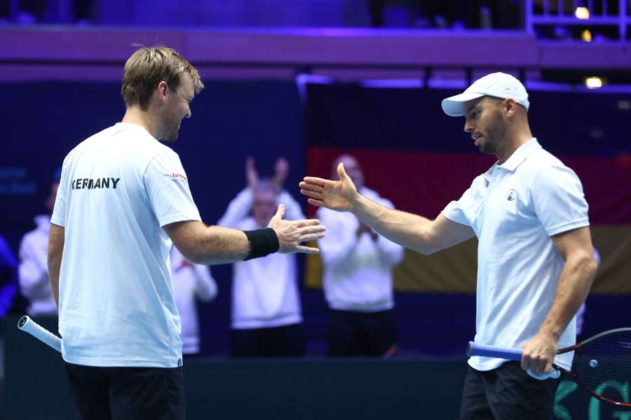 Pütz und Krawietz mussten gegen Peru über drei Sätze