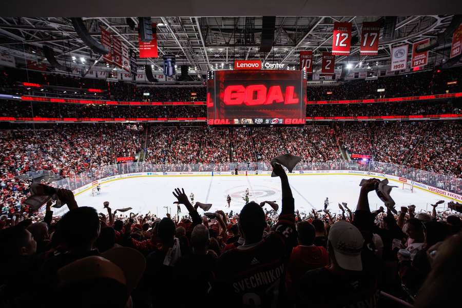 Carolina Hurricanes fans react after a goal against the Vegas Golden Knights during the second period of Game 5