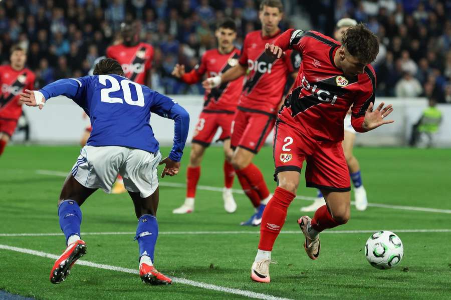 Andrei Rațiu și Rayo merg în marea finală, acolo unde vor întâlni Crystal Palace