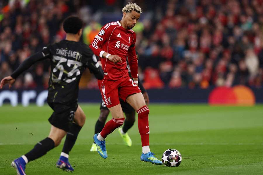 Ekitiké si na ďalšie dotyky s loptou musí počkať.