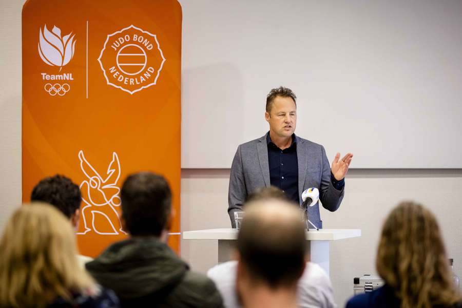 Directeur Topsport Gijs Ronnes tijdens een persmoment in Sportcentrum Papendal in aanloop naar het EK Judo