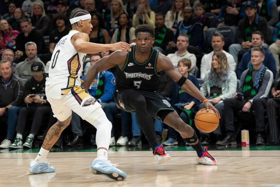 Minnesota cae en su pista