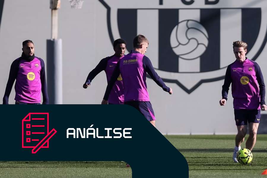 Jogadores do Barcelona no treino antes do jogo frente ao Atlético de Madrid