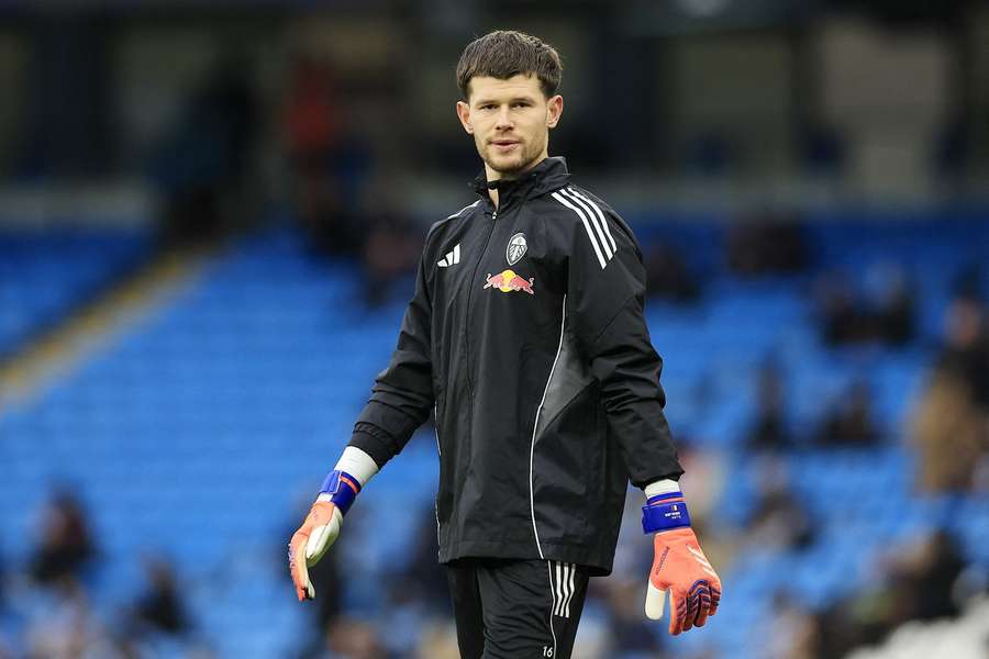 Meslier sem minutos em Leeds