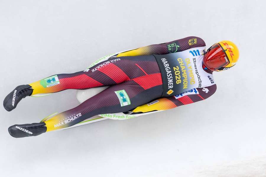 Rodeln: Loch behauptet Weltcup-Führung, Langenhan siegt