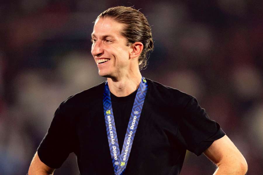 Filipe Luis, campeón de nuevo con el Fla