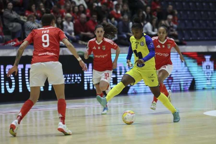 Benfica bateu Nun'Álvares na final