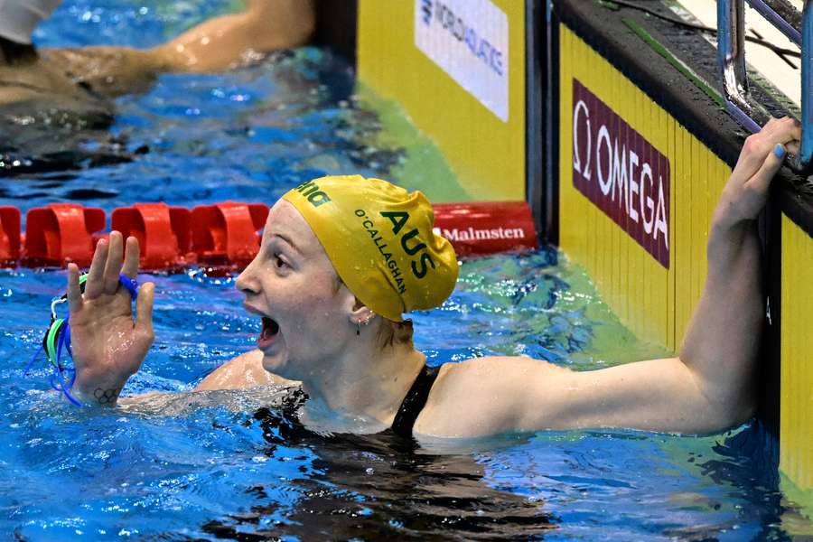 Campeonato Mundial de Natação: China conquista título de revezamento 4x100m  medley misto