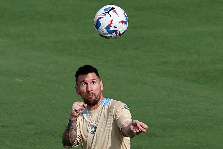 Lionel Messi in training