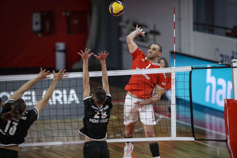 Benfica abriu o ano a vencer no Pavilhão da Luz