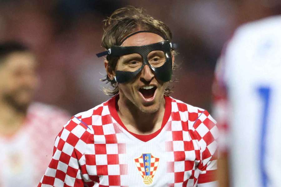 Modric abriu o placar em Croácia 2x1 Eslovênia Modric abriu o placar em Croácia 2x1 Eslovênia