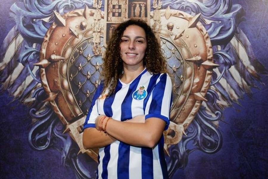 Susana Rocha oficializada no FC Porto