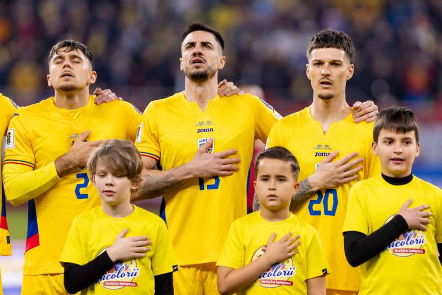 Andrei Rațiu (primul din stânga) ar urma să fie desemnat căpitan în premieră