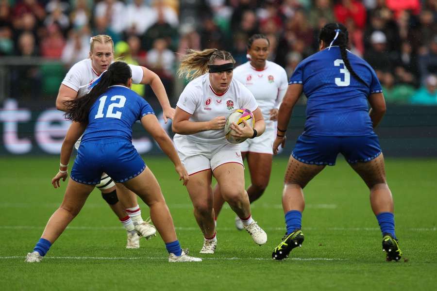 England overwhelm Samoa in Women's Rugby World Cup rout