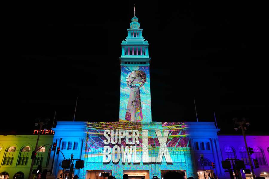 Las cifras más curiosas y exorbitantes de la Super Bowl 2026