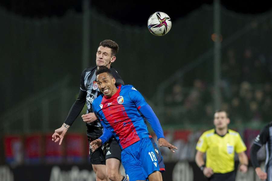 Poslední utkání Plzeň na Střeleckém ostrově vyhrála těsně 1:0.