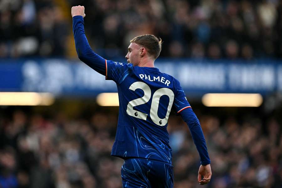 Cole Palmer fez o gol que selou a vitória do Chelsea em Stamford Bridge
