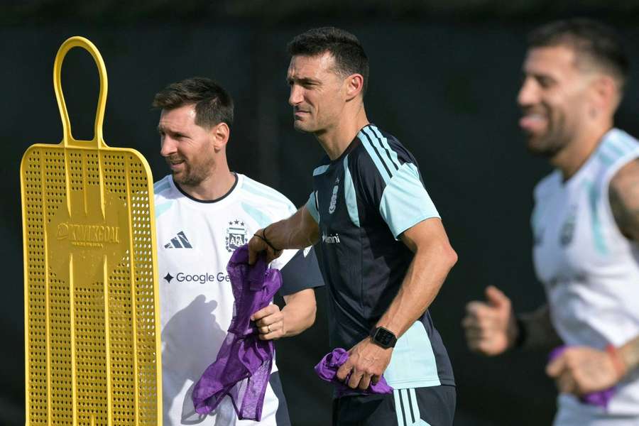 Lionel Messi genießt weiterhin das völlige Vertrauen von Lionel Scaloni.
