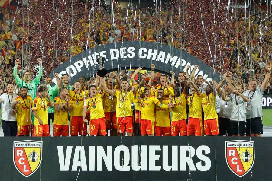 Lens players lift the French Super Cup