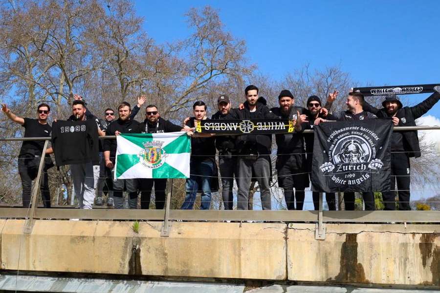 Adeptos do Vitória SC em Sevilha