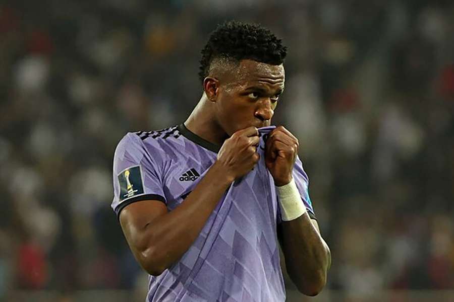 Valiant Al Ahly brushed aside by Real Madrid in late flurry