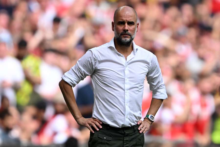 Guardiola disse que a tríplice coroa acontece uma vez na vida