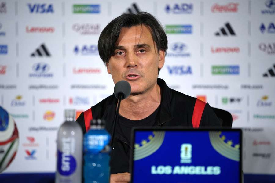 Vincenzo Montella in conferenza stampa