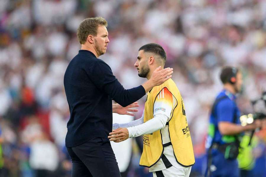 Erhält Deniz Undav (r.) m Sonntag die Chance von Beginn an?