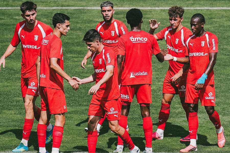 SC Braga goleou Vizela em jogo particular SC Braga goleou Vizela em jogo particular