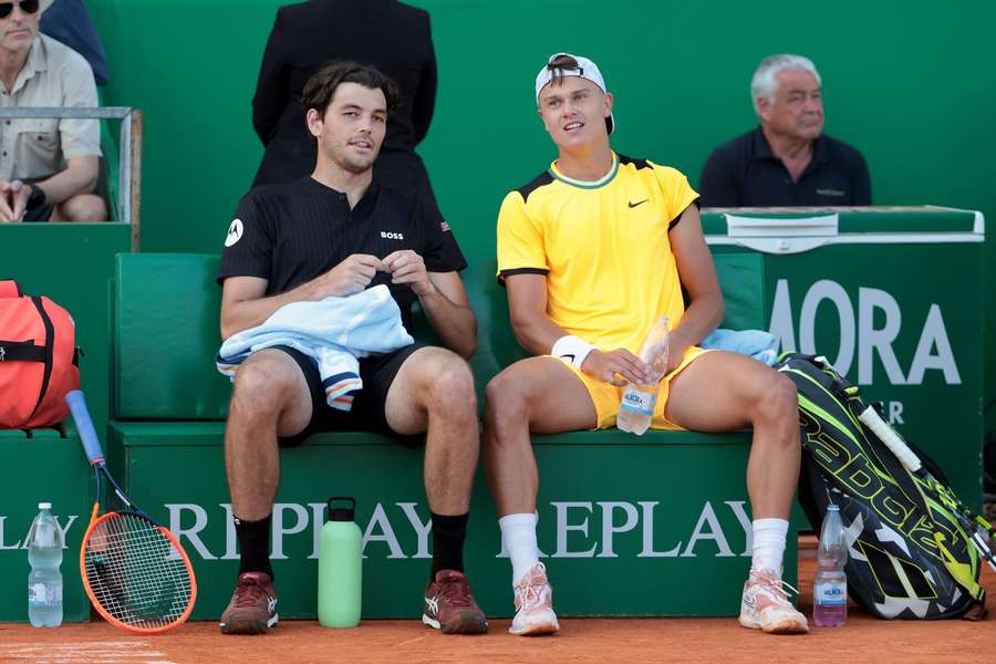 Die beiden Doppel-Partner Taylor Fritz (USA) und Holger Rune (Dänemark) in Monte-Carlo.