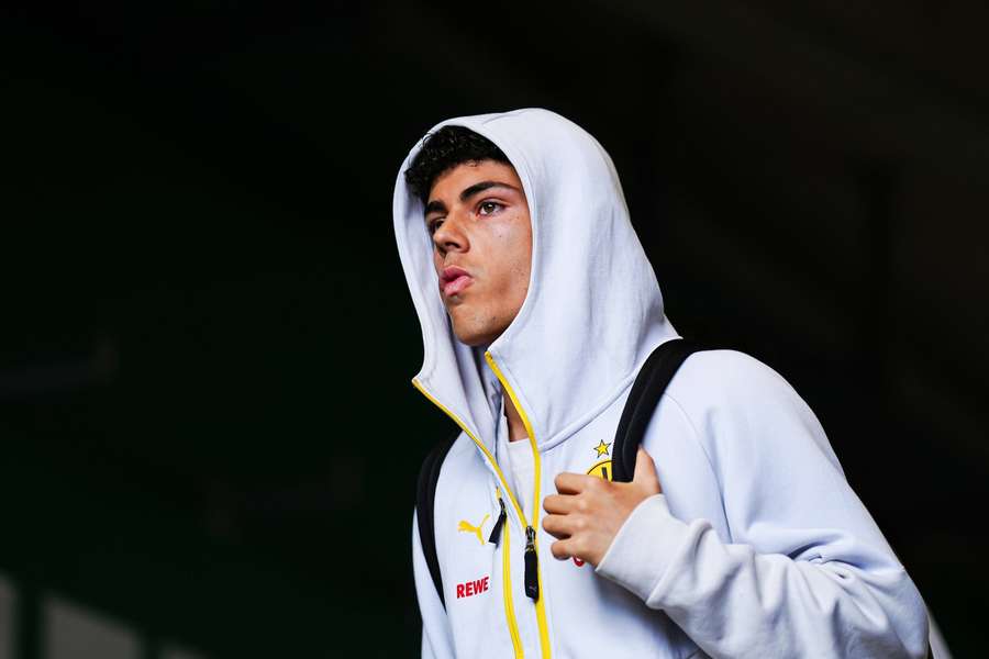 Samuele Inacio könnte mit 18 Jahren sein Debüt für Italiens A-Nationalteam geben. Samuele Inacio könnte mit 18 Jahren sein Debüt für Italiens A-Nationalteam geben.