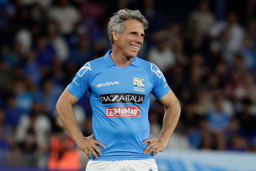Zola kehrt zum italienischen Fußballverband zurück Zola kehrt zum italienischen Fußballverband zurück