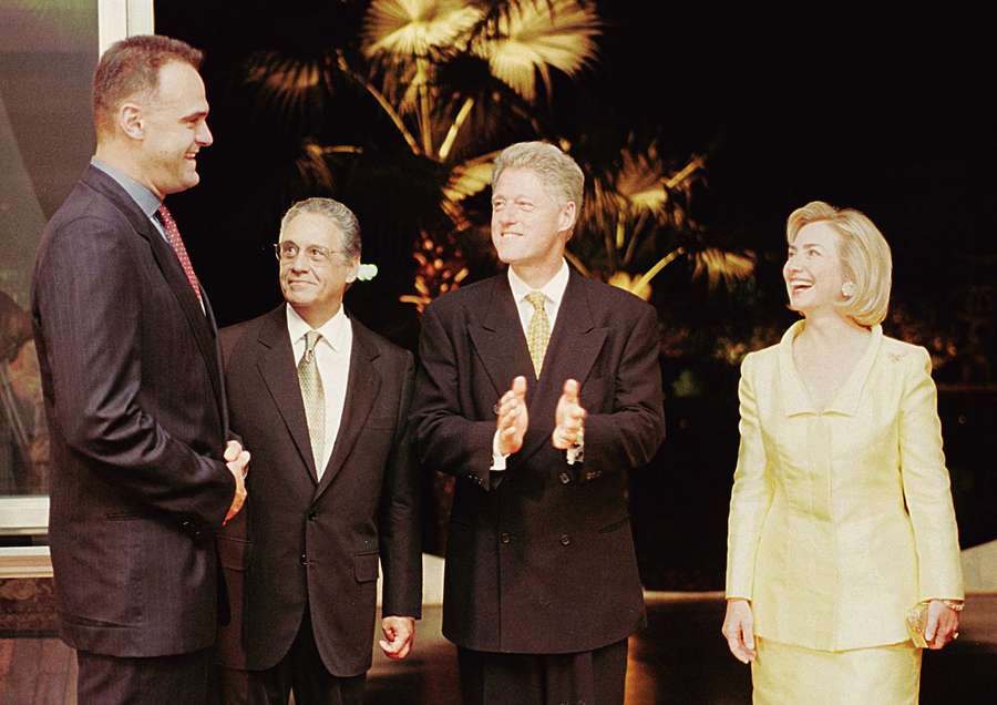Oscar ao lado de Fernando Henrique Cardoso, Bill Clinton e Hillary Clinton