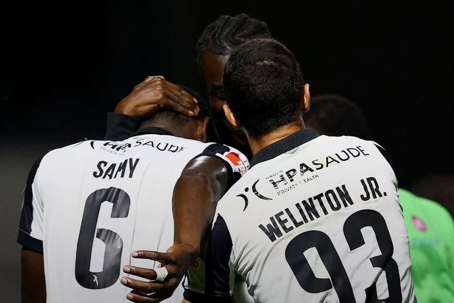 Golo de Samy salvou o Portimonense