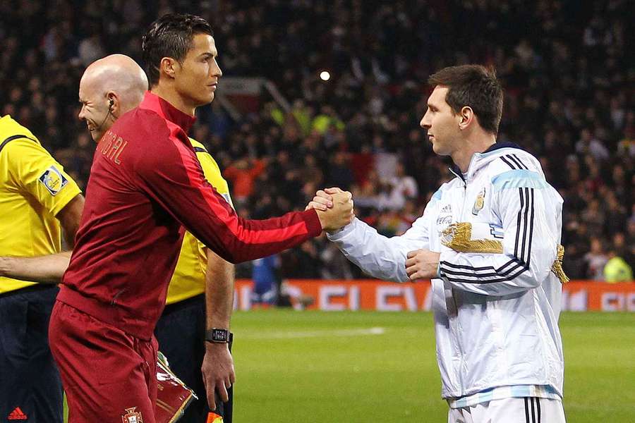 Cristiano Ronaldo și Lionel Messi într-un meci amical din 2014 Cristiano Ronaldo și Lionel Messi într-un meci amical din 2014