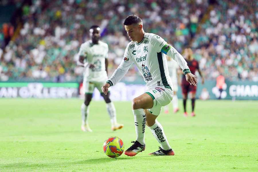 Słynny James Rodríguez również gra dla León.