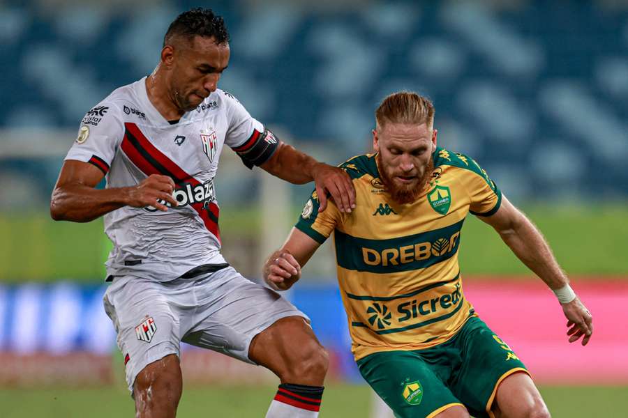Cuiabá e Atlético-GO ficaram no 0 a 0 na Arena Pantanal