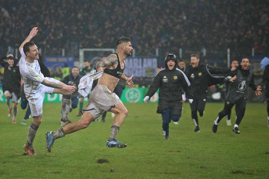 Karlsruhe, Bayern, Frankfurt und schließlich Mönchengladbach: Der 1. FC Saarbrücken schaffte es im DFB-Pokal bis ins Halbfinale, scheiterte dort später jedoch am 1. FC Kaiserslautern.