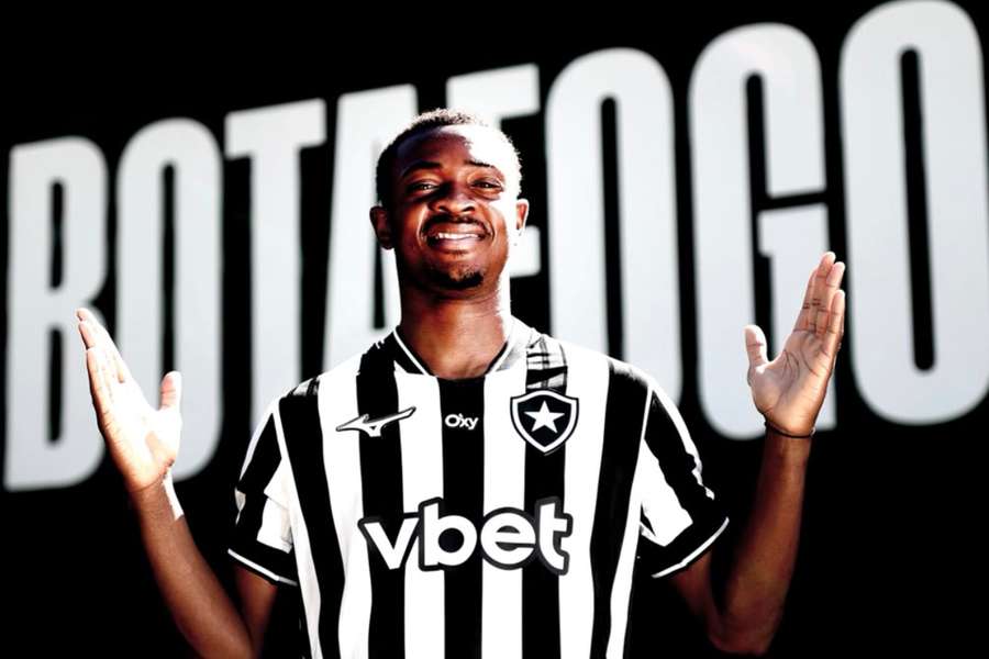 Domingos Andrade é o novo reforço do Botafogo