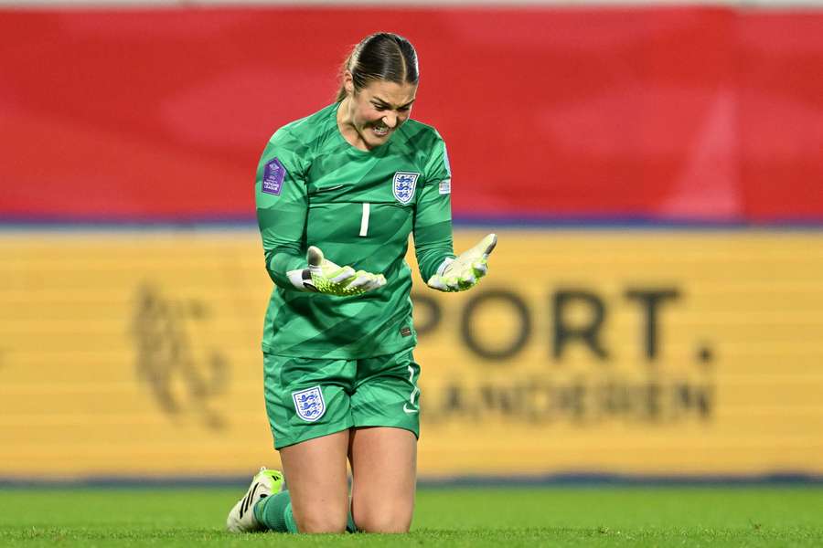 England's goalkeeper #01 Mary Earps reacts during the UEFA Women's Nations League football match between Belgium and England