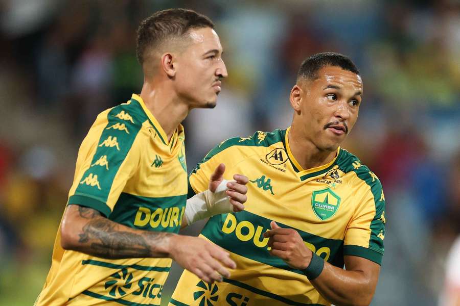 Cuiabá bateu CRB na Arena Pantanal